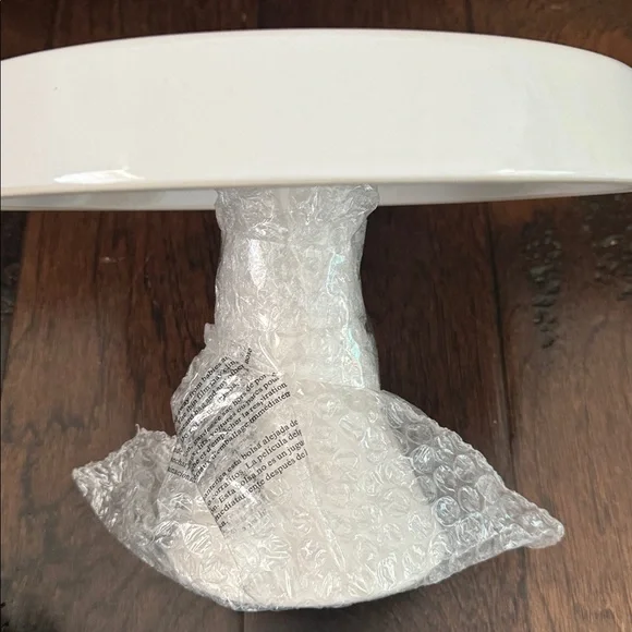 NWNT Rae Dunn Ceramic Cake Stand - Picture 5 of 6